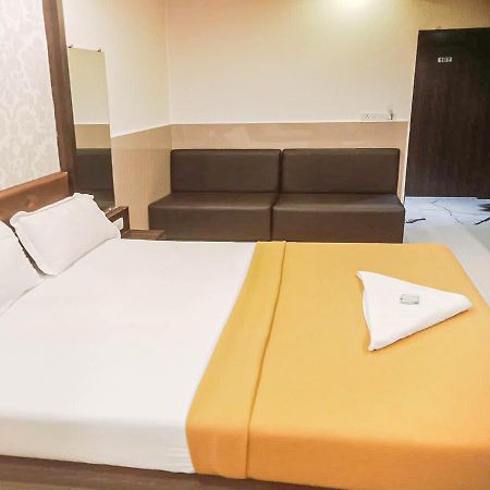 Gurukripa Nx Lodging By Wb Inn Thane Zewnętrze zdjęcie