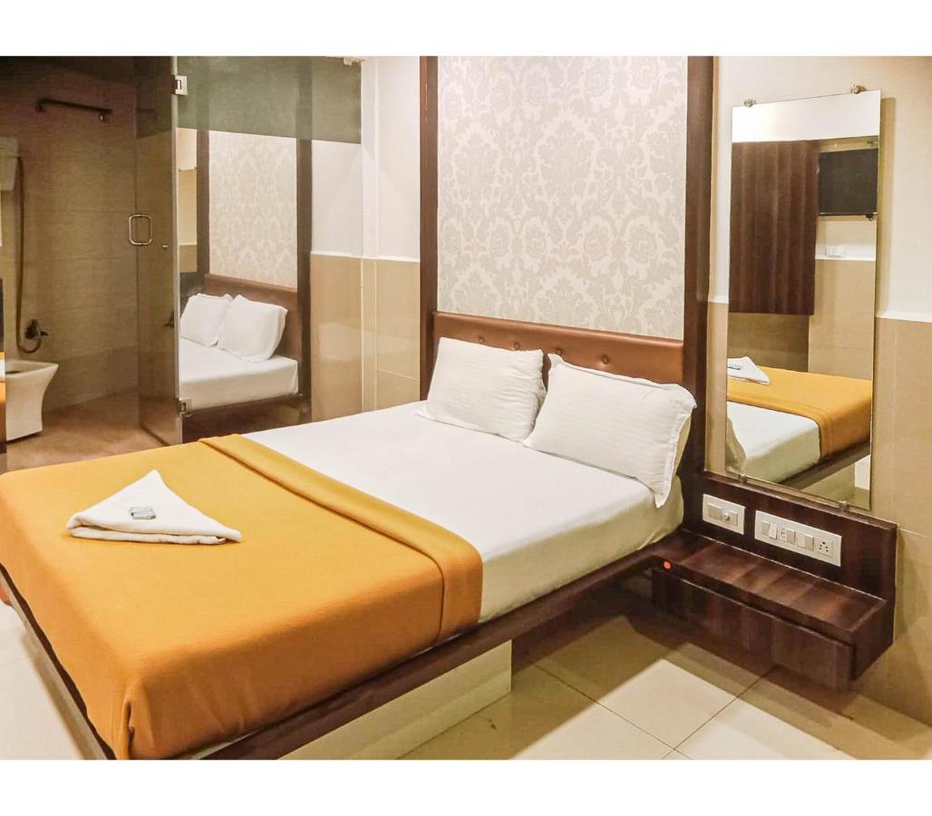 Gurukripa Nx Lodging By Wb Inn Thane Zewnętrze zdjęcie